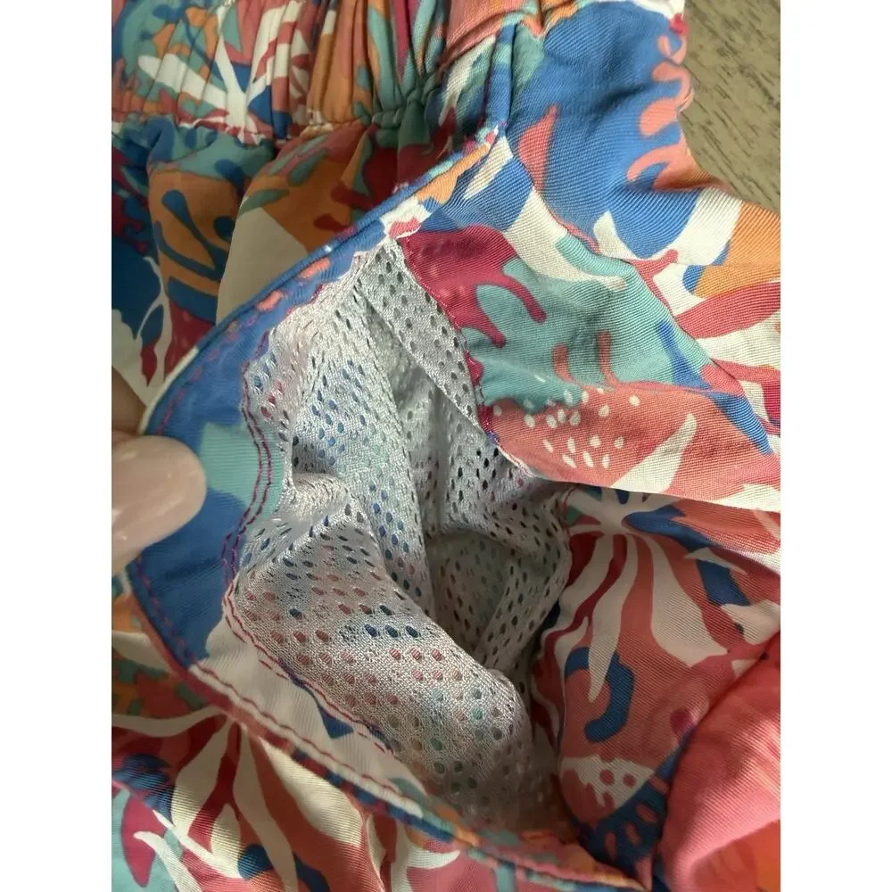 Patagonia Barely Baggies 2.5 Inch Inseam Shorts Tropical Multicolor Size Small
